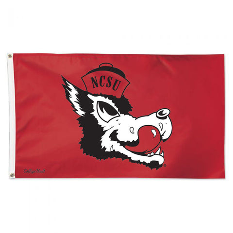 NC State Wolfpack Deluxe 3' x 5' Slobbering Wolf Flag