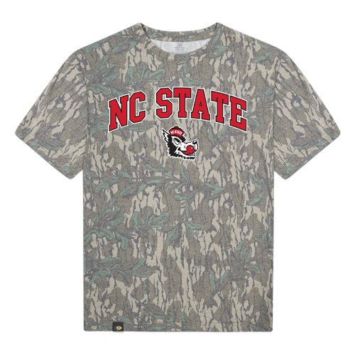 NC State Wolfpack Mossy Oak Greenleaf Camo Vault Slobbering Wolf T-Shirt