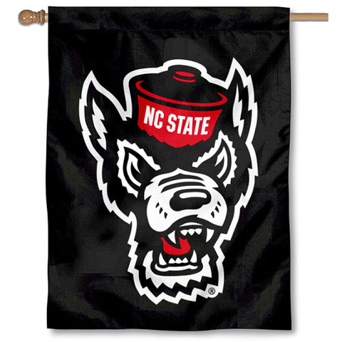 NC State Wolfpack 30x40 Black Wolfhead Banner