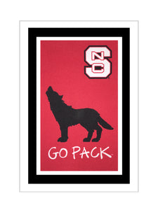 NC State Wolfpack Howling Wolf Garden Flag