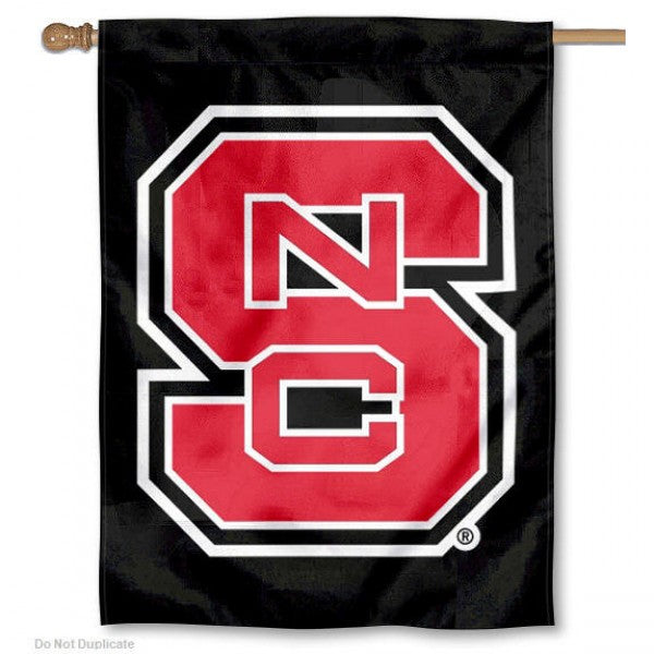 NC State Wolfpack 30x40 Black Block S Banner