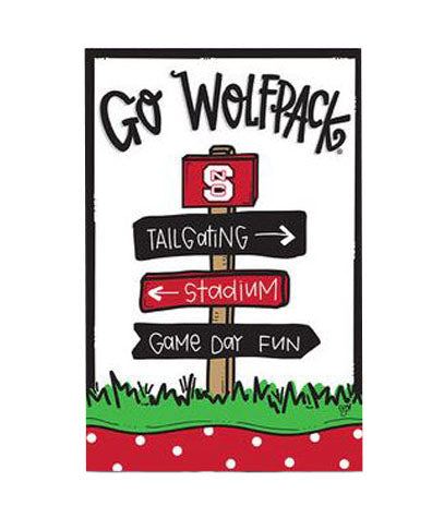 NC State Wolfpack Signs Garden Flag